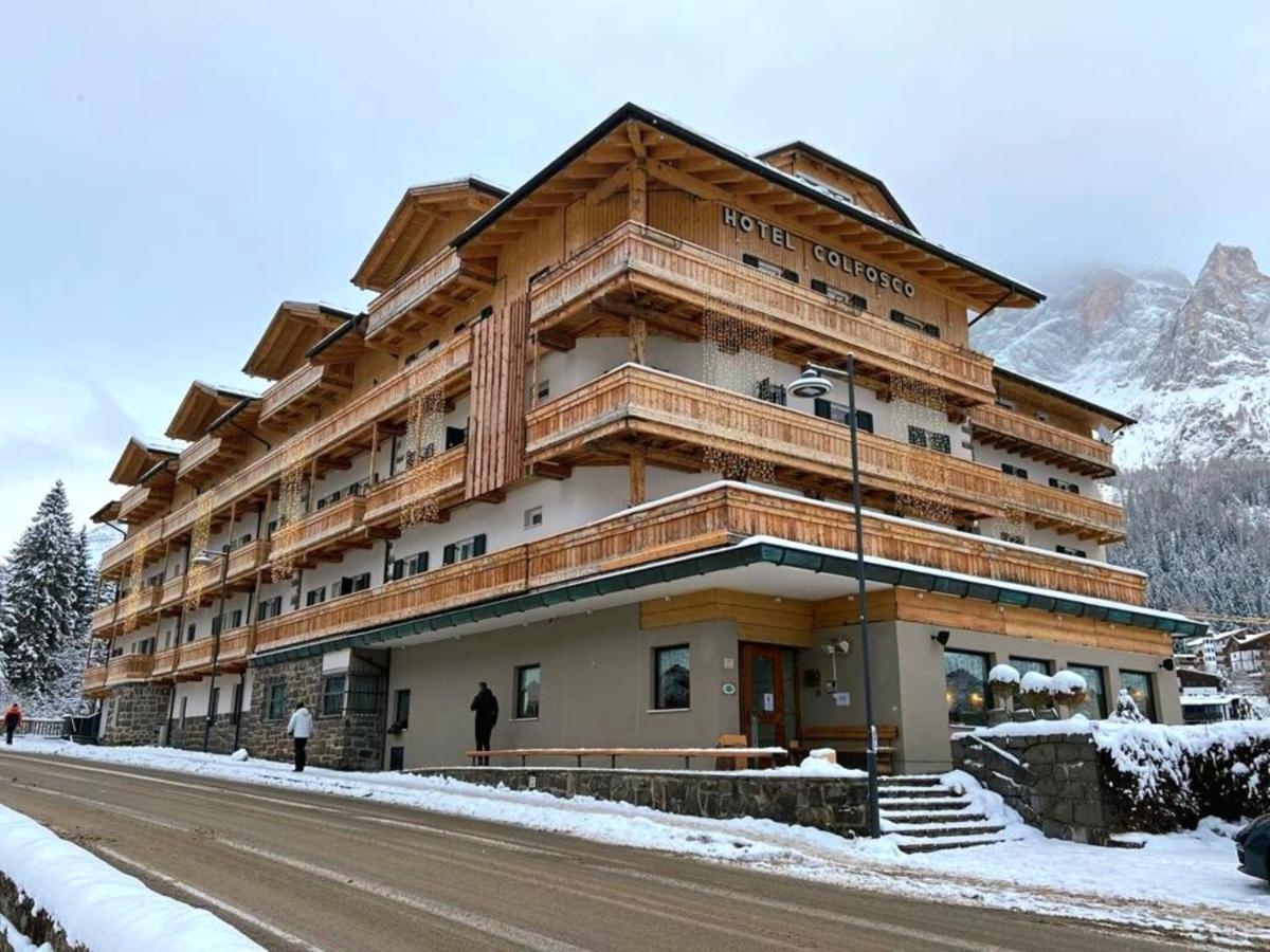 Hotel Colfosco Sankt Martin am Sismunthbach Exterior foto