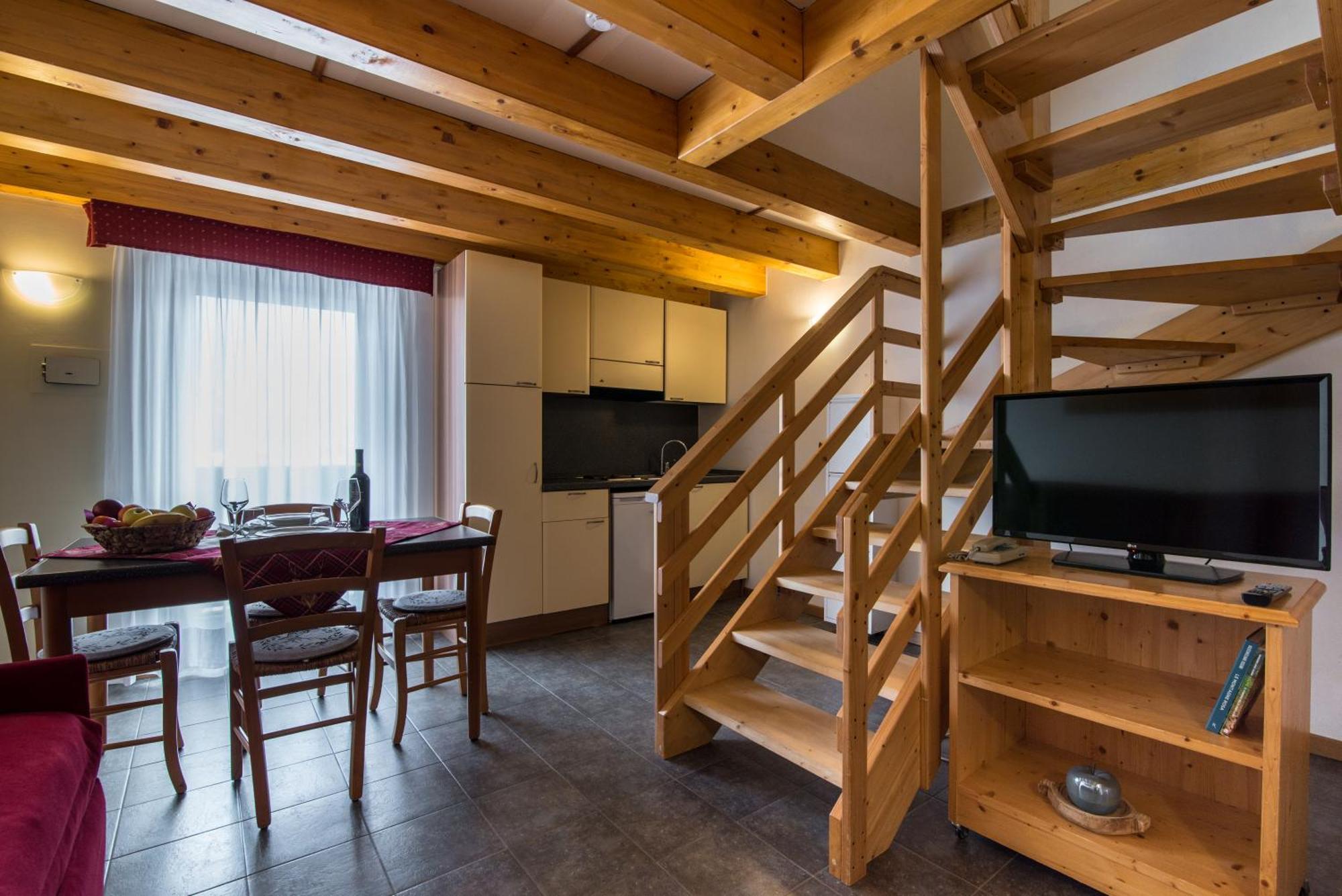 Hotel Colfosco Sankt Martin am Sismunthbach Zimmer foto