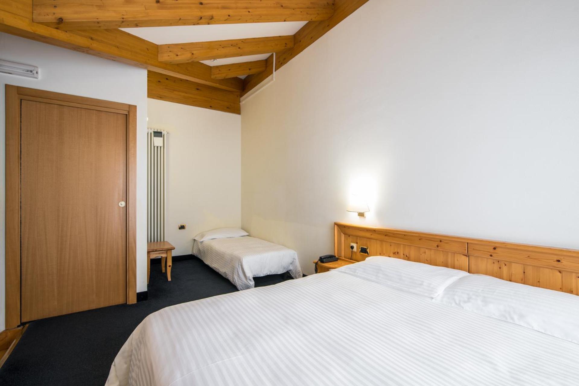 Hotel Colfosco Sankt Martin am Sismunthbach Exterior foto